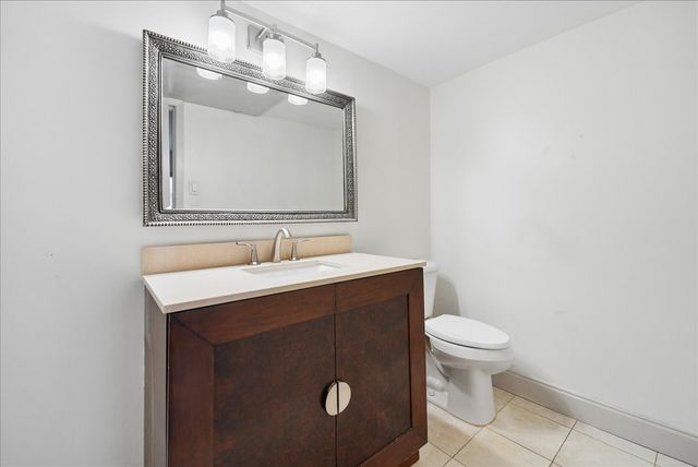 3618 Gillespie Street 108, Dallas, TX 75219