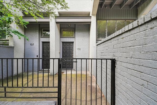 3618 Gillespie Street 108, Dallas, TX 75219
