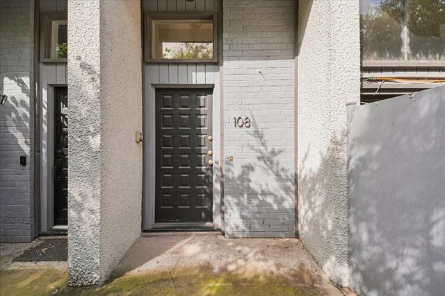 3618 Gillespie Street 108, Dallas, TX 75219