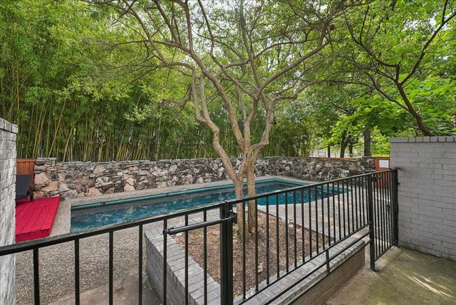 3618 Gillespie Street 108, Dallas, TX 75219