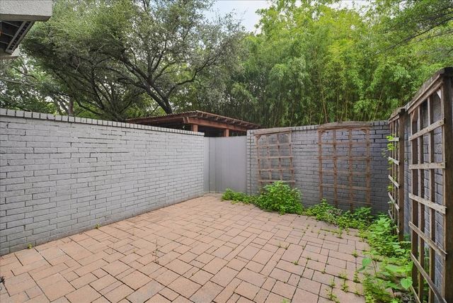 3618 Gillespie Street 108, Dallas, TX 75219