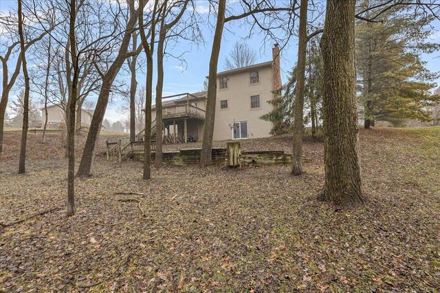 2654 Quail Run Street, Rochester, MI 48306
