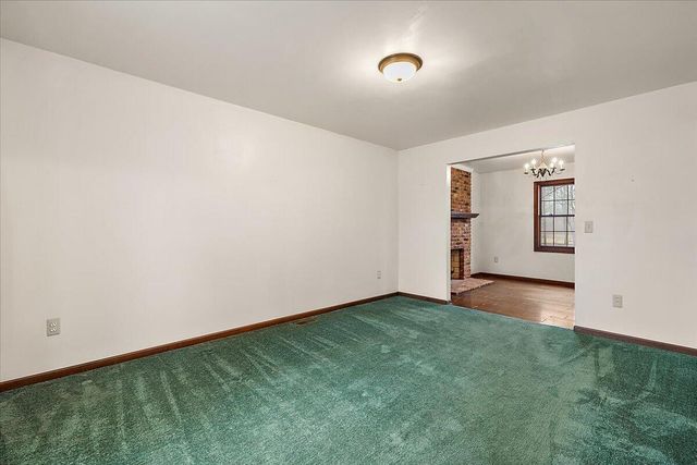 2654 Quail Run Street, Rochester, MI 48306