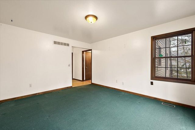 2654 Quail Run Street, Rochester, MI 48306
