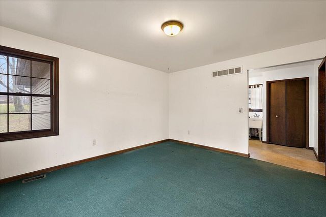 2654 Quail Run Street, Rochester, MI 48306