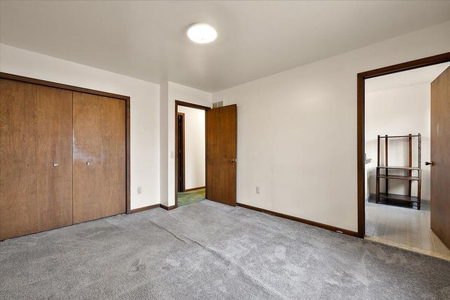 2654 Quail Run Street, Rochester, MI 48306