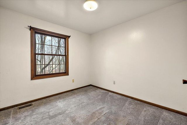 2654 Quail Run Street, Rochester, MI 48306