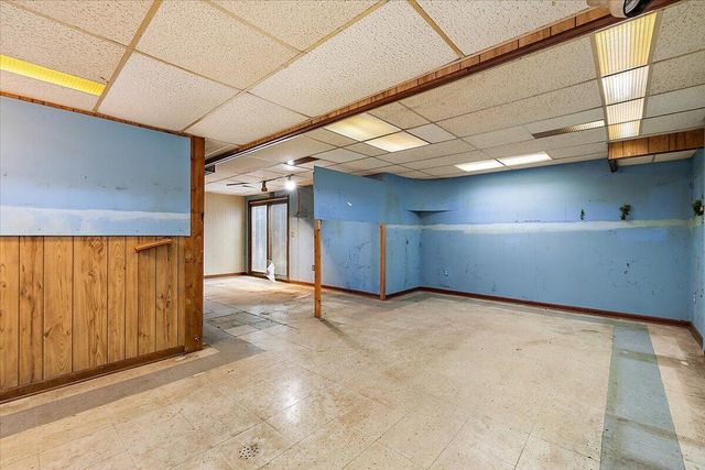 2654 Quail Run Street, Rochester, MI 48306
