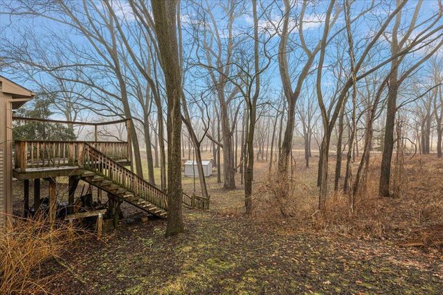 2654 Quail Run Street, Rochester, MI 48306