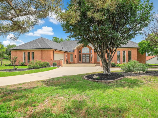 7349 Golf Club Drive, Fort Worth, TX 76179