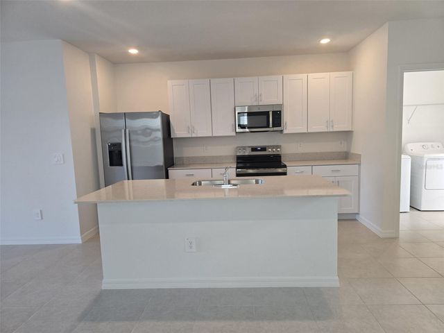 11490 BRAE WAY, Dade City, FL 33525