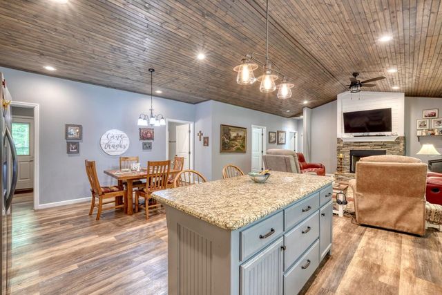 110 Hampton Road, Morganton, GA 30560