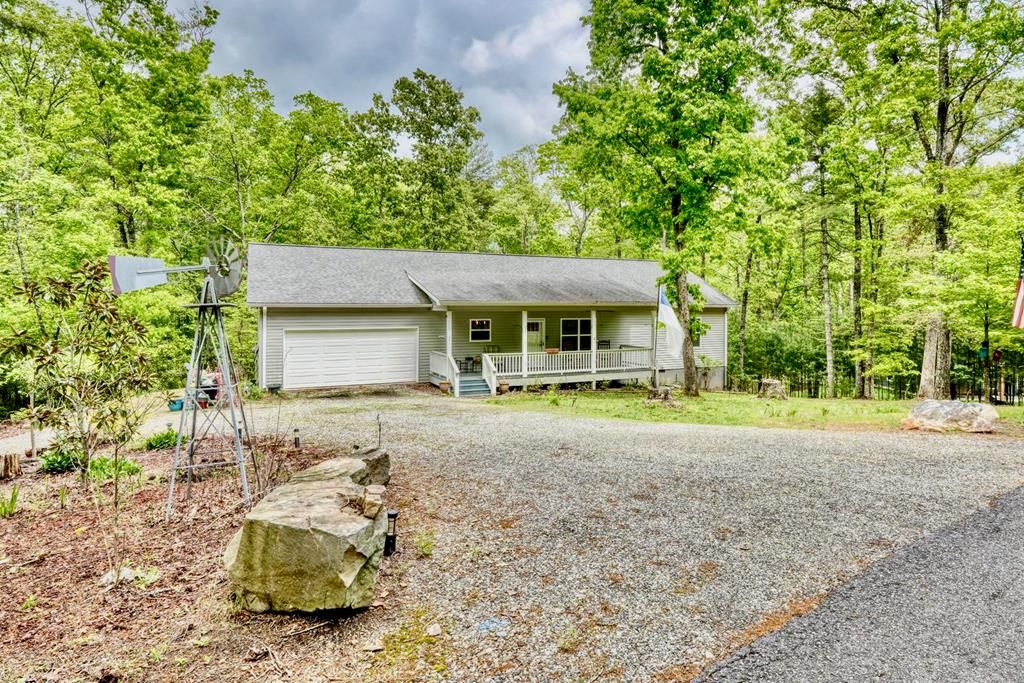110 Hampton Road, Morganton, GA 30560