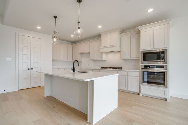 7321 Saker Street, Fort Worth, TX 76179