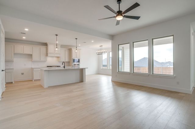 7321 Saker Street, Fort Worth, TX 76179