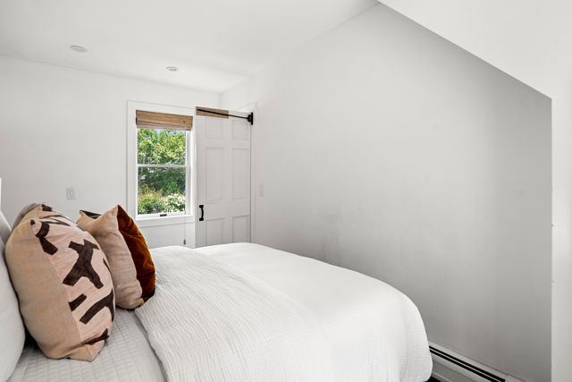 44 Pleasant Street, Provincetown, MA 02657