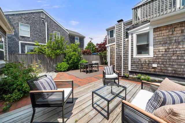 44 Pleasant Street, Provincetown, MA 02657