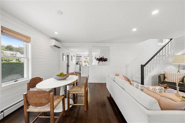 44 Pleasant Street, Provincetown, MA 02657