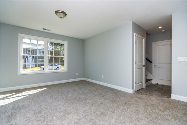 21 Carlson Circle, West Warwick, RI 02816