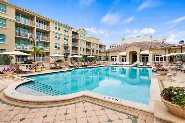 99 SE Mizner Boulevard Ph 37, Boca Raton, FL 33432