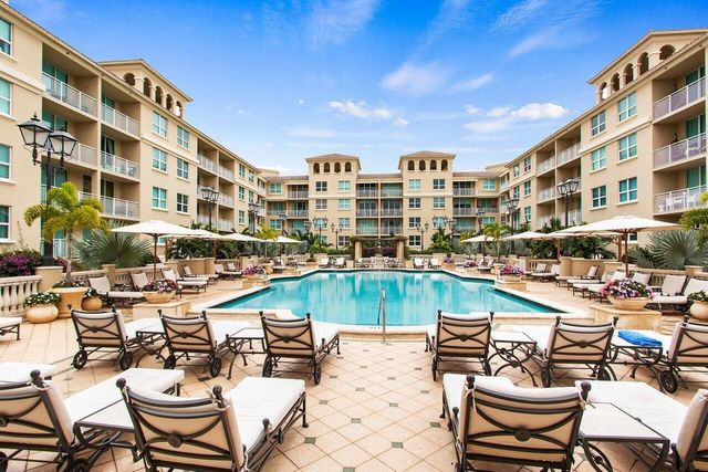 99 SE Mizner Boulevard Ph 37, Boca Raton, FL 33432