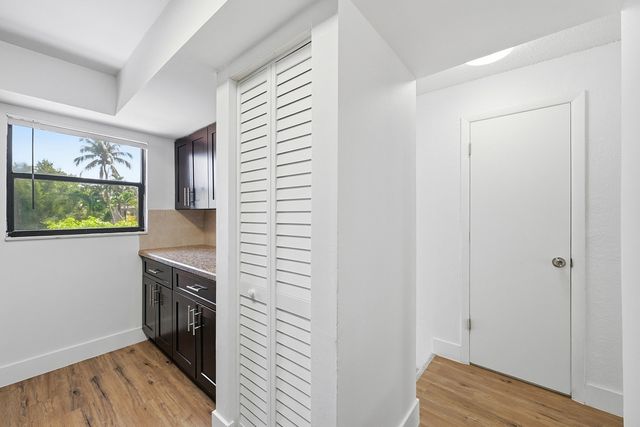 4012 Del Rio Way, Sunrise, FL 33351