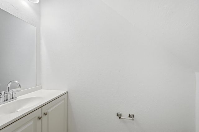 4012 Del Rio Way, Sunrise, FL 33351