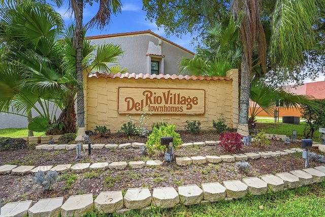 4012 Del Rio Way, Sunrise, FL 33351
