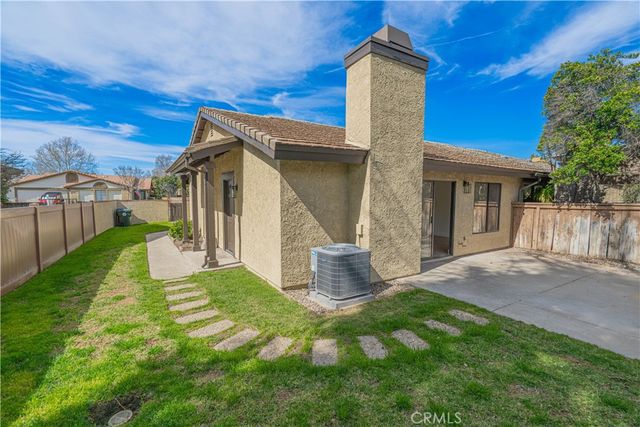 25712 Lupita, Valencia, CA 91355