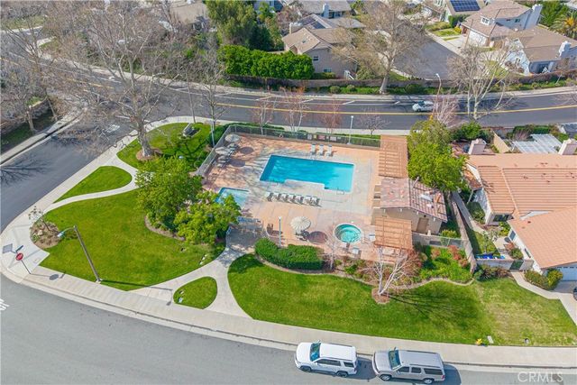 25712 Lupita, Valencia, CA 91355