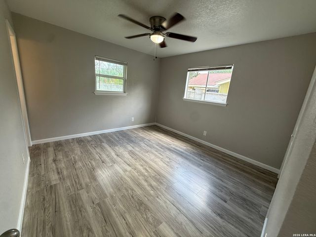 4911 Tennyson Dr, San Antonio, TX 78217