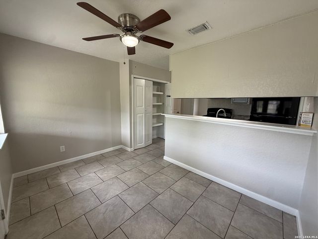 4911 Tennyson Dr, San Antonio, TX 78217