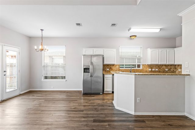 6900 Columbia Falls Drive, Mckinney, TX 75070