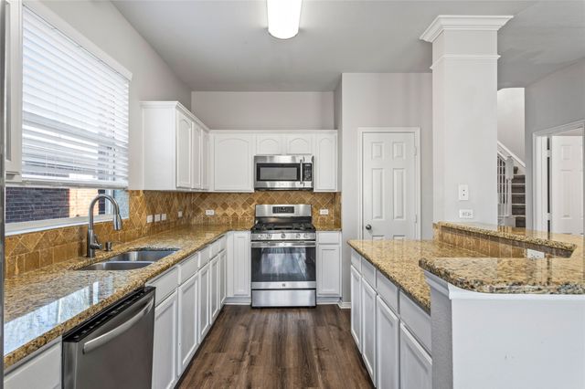 6900 Columbia Falls Drive, Mckinney, TX 75070