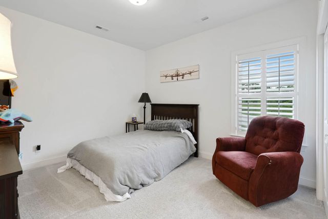 8740 Seven Lakes Drive, Ooltewah, TN 37363