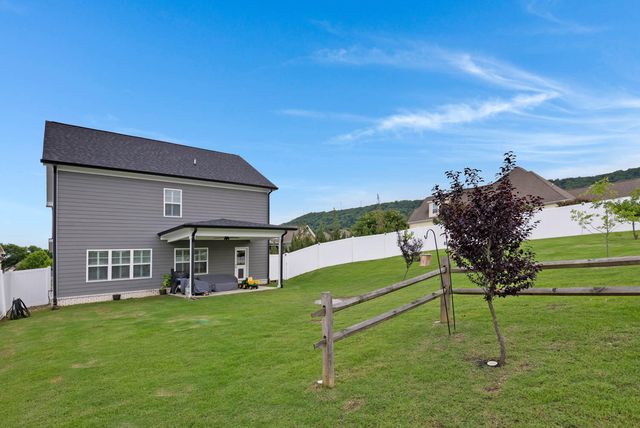 8740 Seven Lakes Drive, Ooltewah, TN 37363