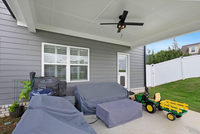 8740 Seven Lakes Drive, Ooltewah, TN 37363