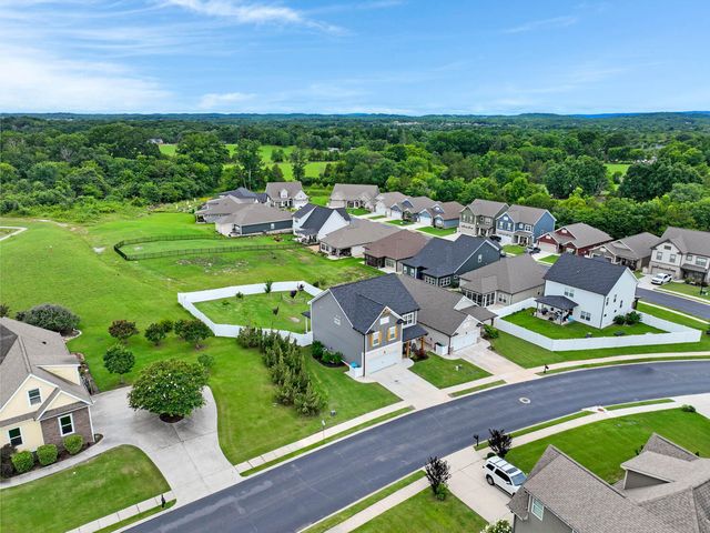 8740 Seven Lakes Drive, Ooltewah, TN 37363