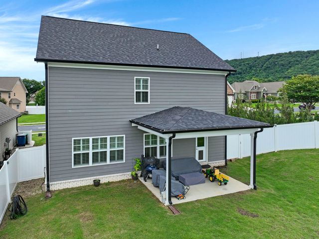8740 Seven Lakes Drive, Ooltewah, TN 37363