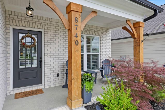 8740 Seven Lakes Drive, Ooltewah, TN 37363