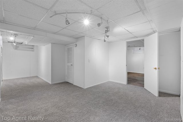 4948 Howe Road, Wayne, MI 48184