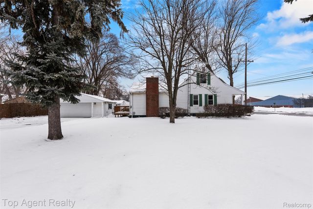 4948 Howe Road, Wayne, MI 48184