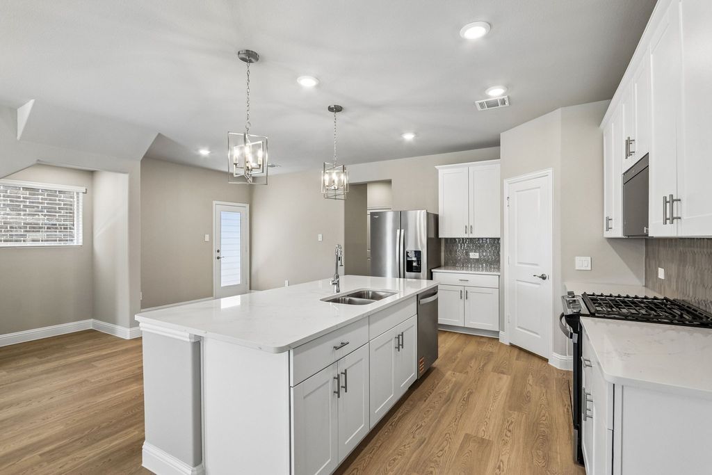 2717 Kobuk Drive, Corinth, TX 76210 — photo 5