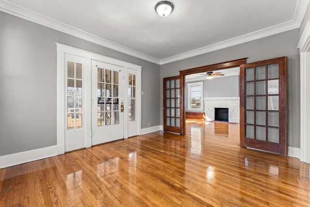 2918 SOUTHERN AVE, Memphis, TN 38111