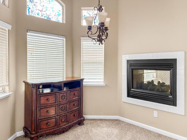 5811 W Cromwell Avenue, Fresno, CA 93722