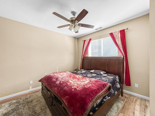 5811 W Cromwell Avenue, Fresno, CA 93722