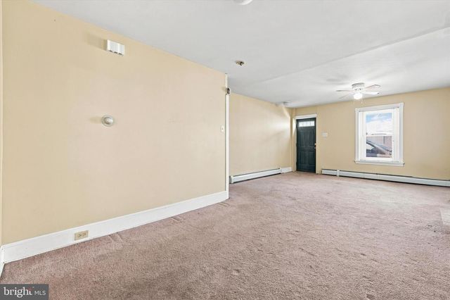 223 SHEAS TER, Ardmore, PA 19003