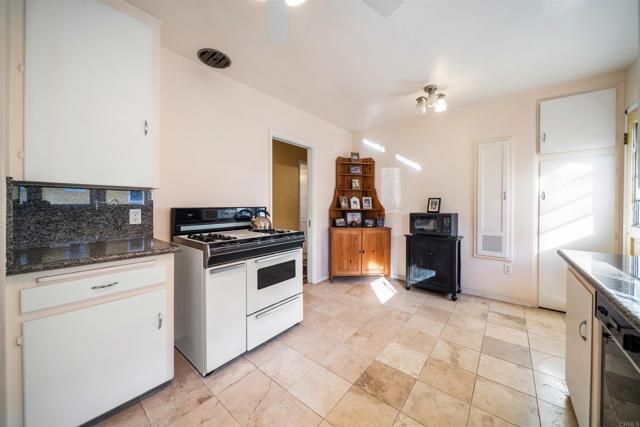 1350 Quincy Avenue, Long Beach, CA 90804