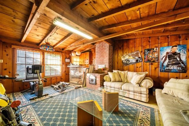 1350 Quincy Avenue, Long Beach, CA 90804