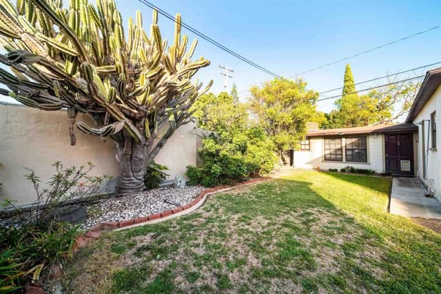 1350 Quincy Avenue, Long Beach, CA 90804